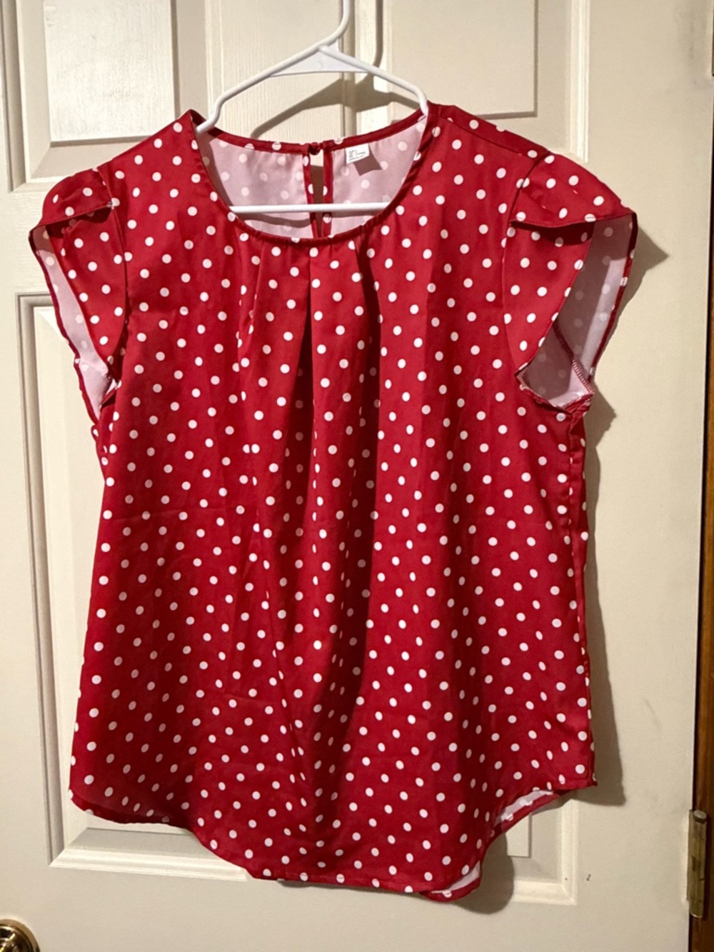 Red White Polka Dot Button Pleated Flutter Sleeve Round Neck Top Polyester L